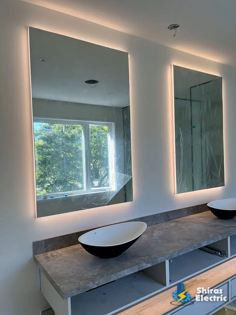 Backlit mirrors & vanity lighting